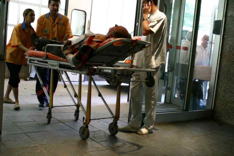 Profesorul universitar din Iaşi a murit din cauza unei greşeli medicale