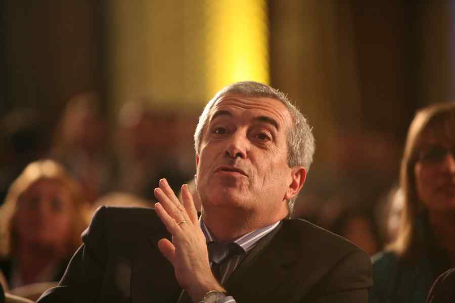 Tăriceanu: Eu nu mă cramponez de funcția de președinte al Senatului