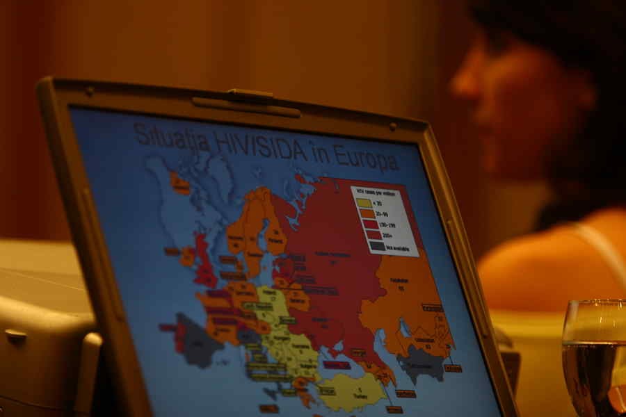 16 milioane de bolnavi cu HIV nu primesc tratament