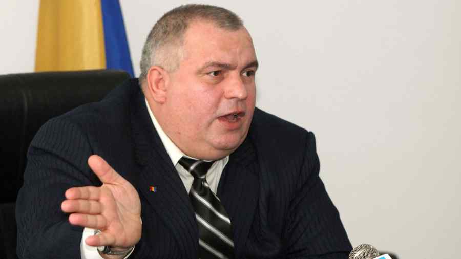 Nicuşor Constantinescu, arestat la domiciliu