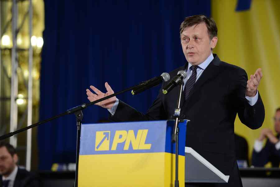 Crin Antonescu, anunț legat de prezența sa în politică