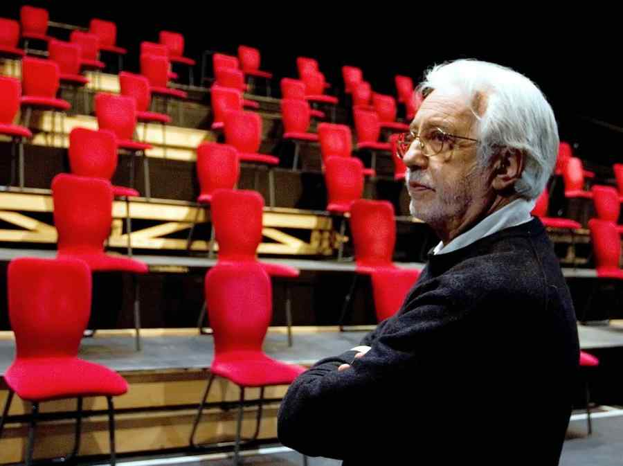 Lumea teatrală îl plânge pe Luca Ronconi, inovatorul Teatrului