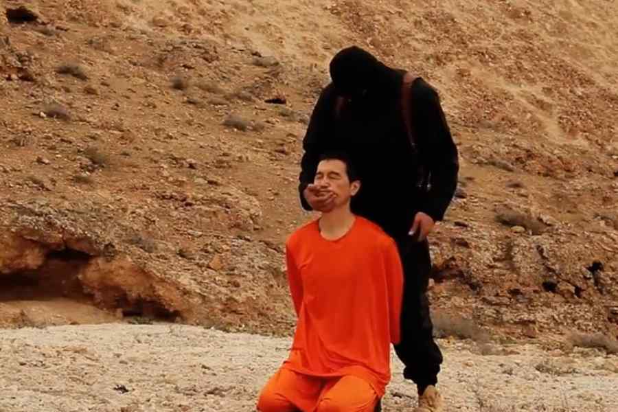 „Jihadi John”, teroristul mascat din filmele SI, identificat