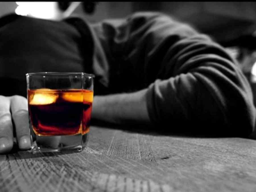 O descoperire revoluționară despre creier privind consumul de alcool