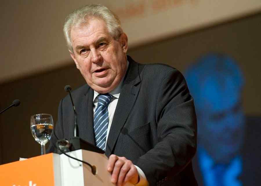 Preşedintele ceh Milos Zeman se pronunţă împotriva unei „idealizări” a Ucrainei