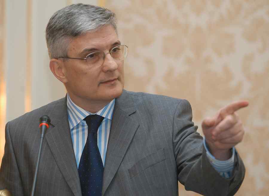 Daniel Dăianu: Guvernul Bolojan nu ar fi trebuit să cadă – INTERVIU