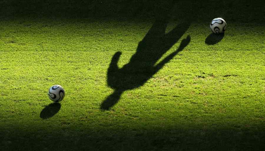 Bomba de sâmbătă noaptea: Sânmărtean s-a transferat la Al Ittihad