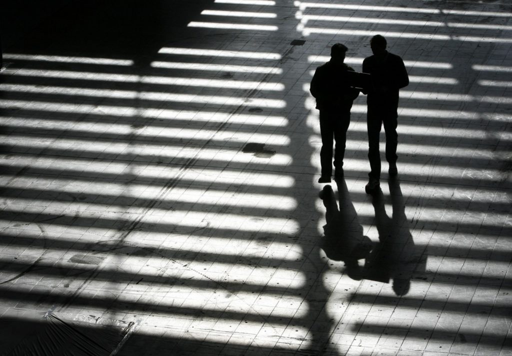 Trecutul șuieră ca locomotivele