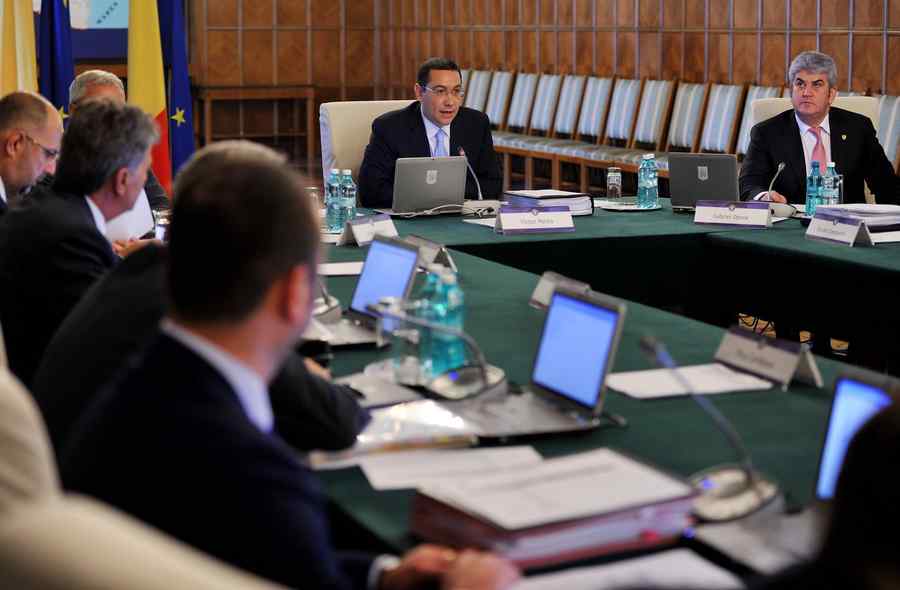Ponta: Până mâine să-mi spuneți pe cine sancționăm