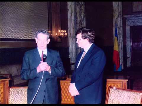 Exclusivitate: Victor Ciorbea despre cum a redevenit Regele Mihai cetățean român