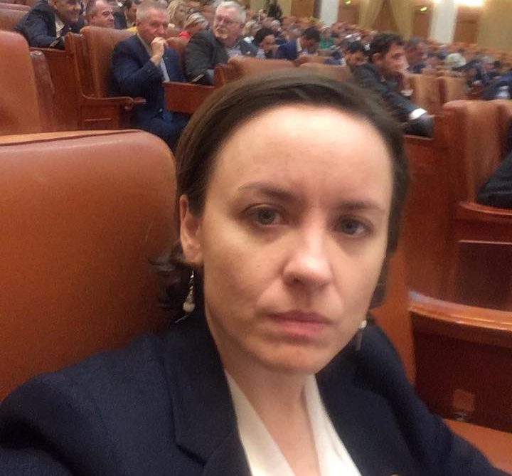 Cosette Chichirău și-a făcut „Curaj pentru România”