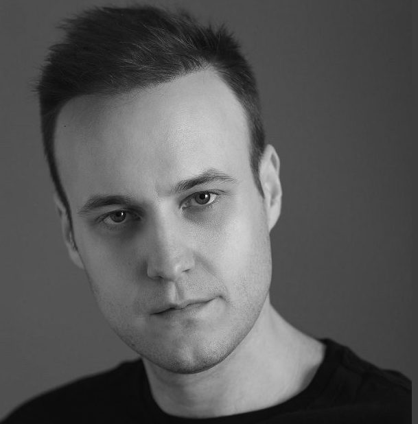 Cartea polițistului Marian Godină se transformă în teatru