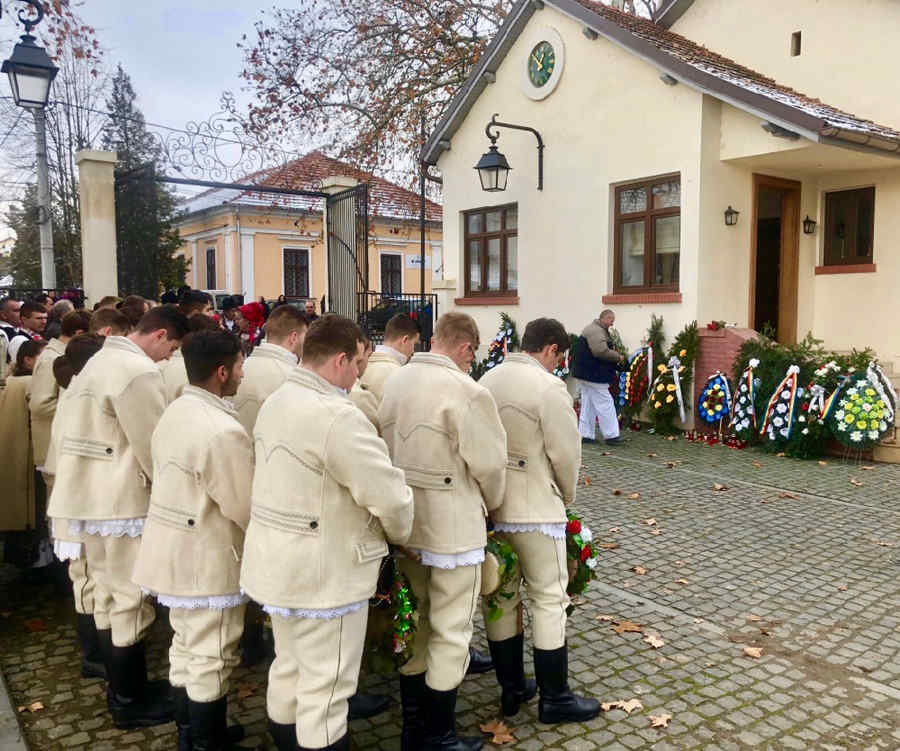 Familia Regală, de Sărbători, la Săvârşin