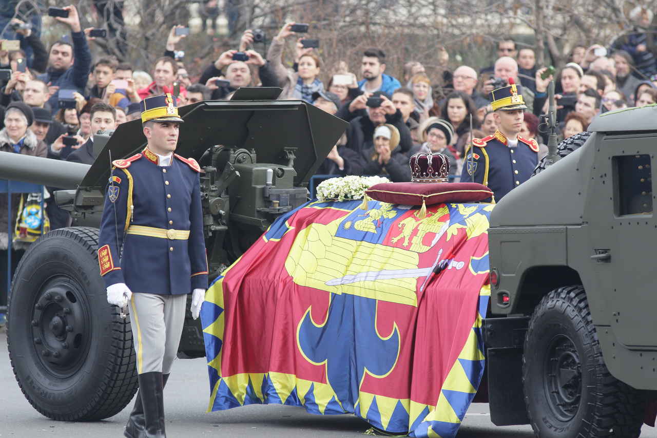 Exclusivitate: Ultima echipă a Regelui Mihai