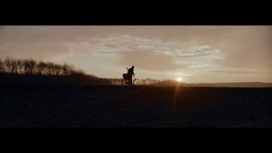 60 de secunde despre Marea Unire, prin ochii regizorului britanic Laurence Dunmore