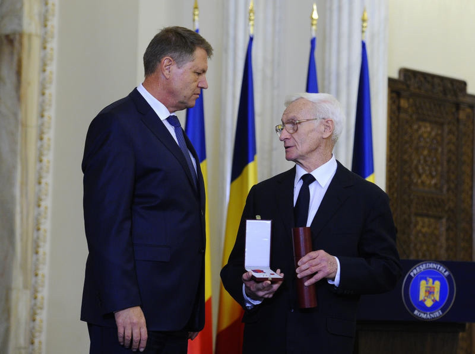 Octav Bjoza: „Se intenţionează a se lovi în preşedintele Klaus Iohannis prin mine”