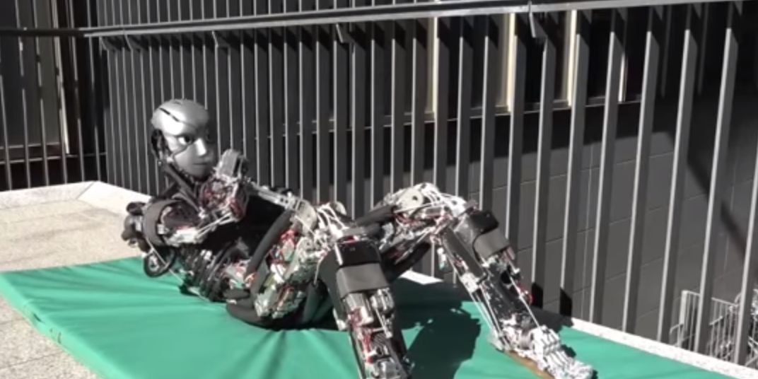 Robotul care transpiră când face sport