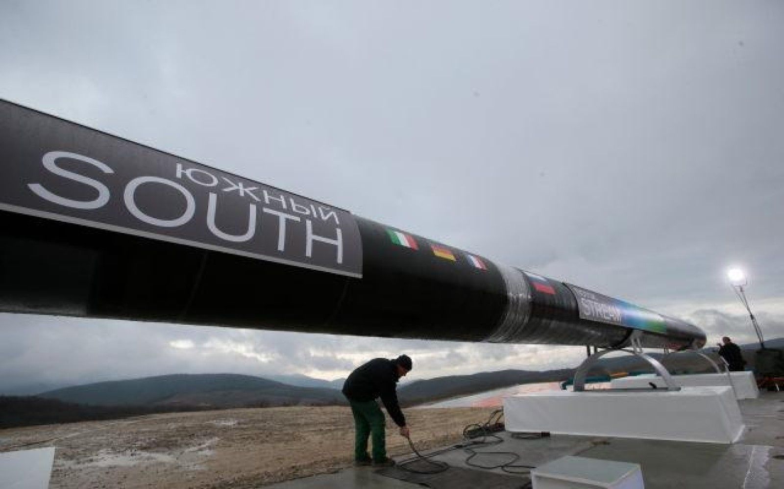 Băsescu: România nu poate accepta proiectul South Stream