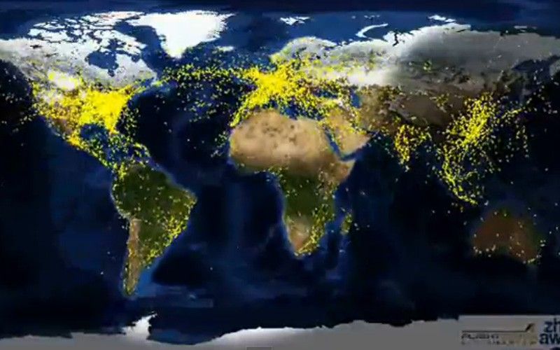 Traficul aerian văzut din satelit pe durata a 24 de ore