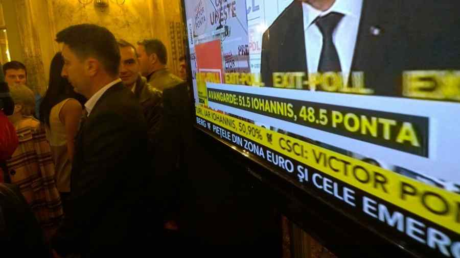 Presa internaţională relatează victoria „surprinzătoare” a lui Iohannis