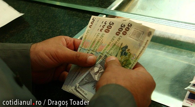 Bănci sancţionate după ce nu au dat credit unei persoane cu dizabilităţi