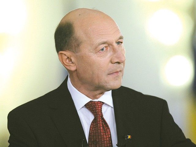 Băsescu recunoaşte intervenţia în favoarea lui Gheţea