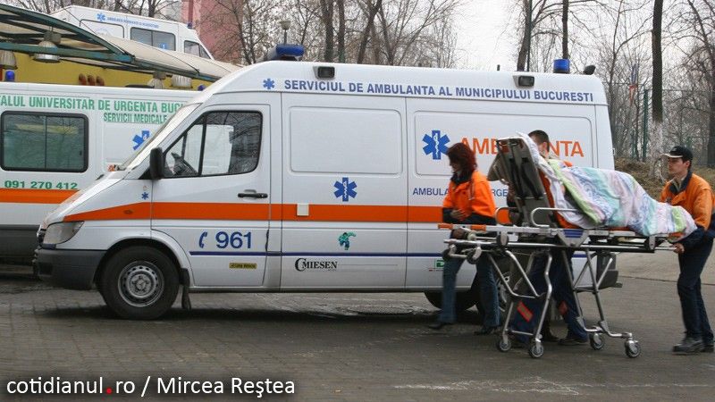 Peste 1.700 de solicitări la ambulanţă în Bucureşti de Revelion