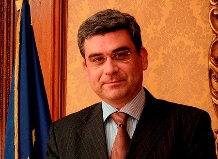 Baconschi: România poate denunţa unilateral MCV şi poate condiţiona aderarea Croaţiei la UE