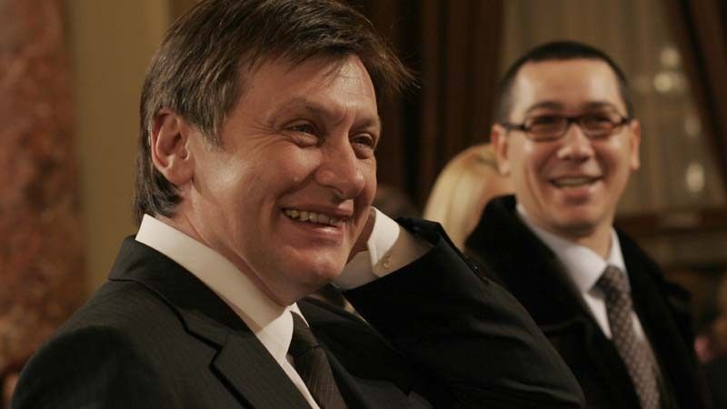 PSD vrea alianţă cu PNL şi PC