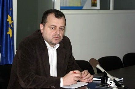 Boc a amânat alegerile din filiala PDL Constanţa