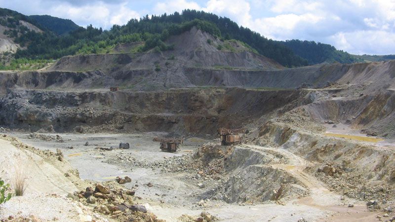 Ziua Roşiei Montane în Bucureşti: Nu cianurii, da turismului