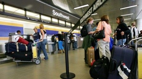Şapte din zece angajaţi ar accepta să lucreze într-o altă ţară, iar o treime oriunde în România