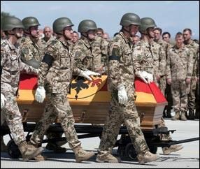 Der Spiegel: Patru minciuni despre războiul din Afganistan