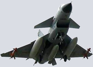 Gafă în Sankt-Petersburg: avioane de luptă chinezeşti, nu ruseşti