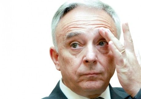 Isărescu: Nu trebuie să băgăm în seamă modificări de până la 3-4% ale cursului de schimb