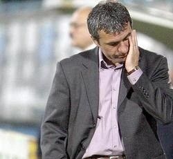 Hagi, de patru ori mai ieftin decât Piţurcă. Are clauză de reziliere de 1,75 milioane euro