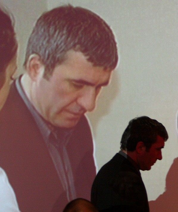 Fotomac: Hagi şi-a dat demisia de la Galatasaray şi pleacă după derbyul cu Fener