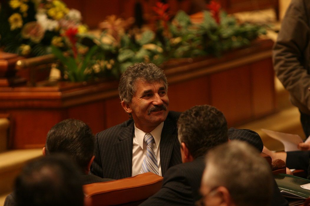 Oltean: Boc va fi premier cel puţin până la Convenţia Naţională a PDL