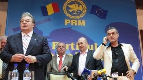 Vadim şi Becali în WikiLeaks: unul clovn, altul inteligent, dar nesofisticat