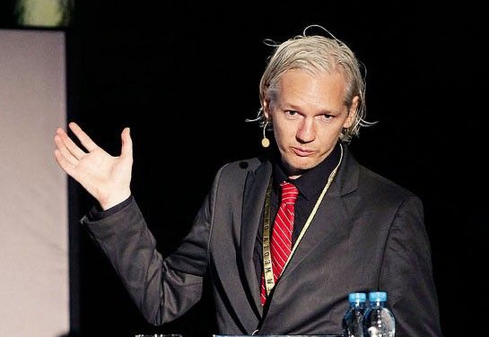 Julian Assange: „Scenariul arab” s-ar putea repeta în Balcani