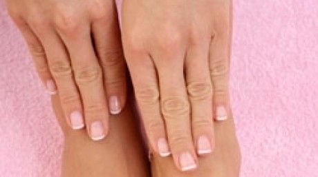 Culoarea unghilor îţi dezvăluie bolile ascunse
