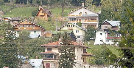 Oferte speciale pentru turişti în hoteluri şi pensiuni de pe Valea Prahovei, de 1 Mai