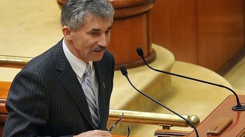 Oltean îl elogiază pe Blaga: „un om excepţional”, „un aşa-zis buldog al partidului”