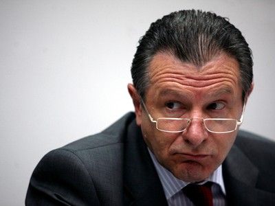 Sondaj CSOP, comandat de Berceanu: USL – 53%, PDL – 20%
