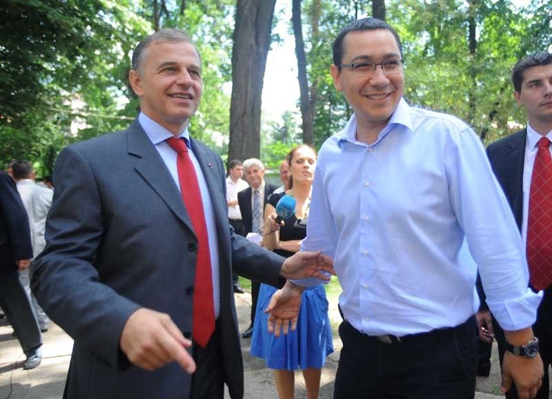 Ponta, despre Geoană: Sunt convins că toţi cei din partea bună a baricadei putem să lucrăm împreună