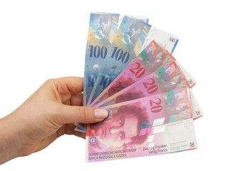 Francul elveţian, un coşmar pentru cei care au luat credite