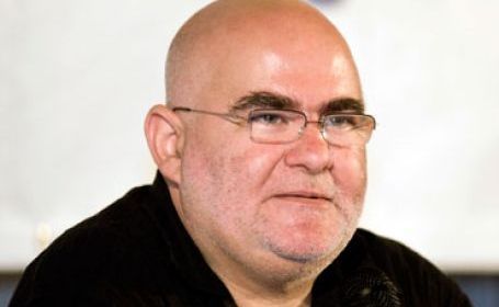 Alfred Bulai: „Băsescu pozează într-un apărător al românismului”