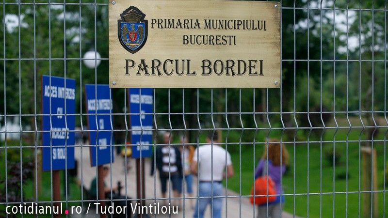 Afaceri cu parcuri şi grădini publice