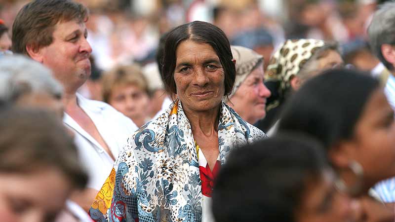 Atenție, închisoare pentru „antițigănism”!