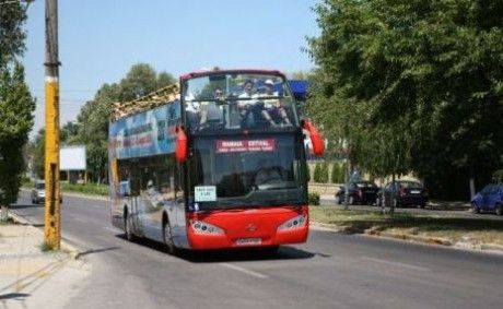 De luni, autobuze supraetajate pentru turism în centrul Bucureștiului